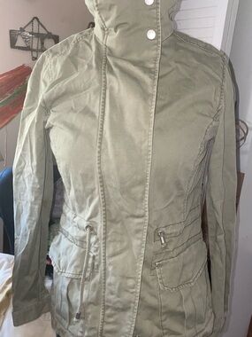 Divided Light Olive Utility Jacket with High Collar